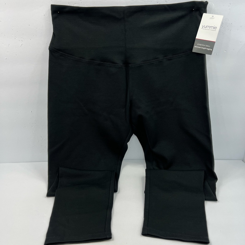 YUMMIE STRETCH TWILL SKIMMER LENGTH LEGGING, BLACK, SIZE LARGE (L)